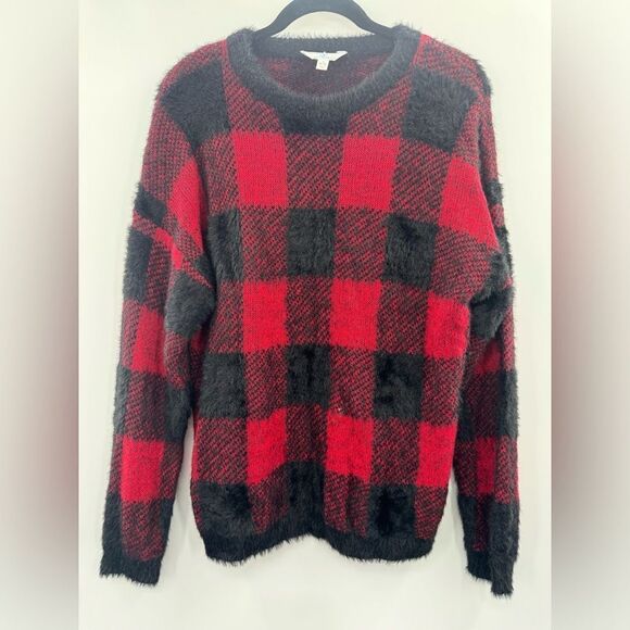 3/$20 Time & Tru Sweater Red/Black size:   Medium - Picture 1 of 6
